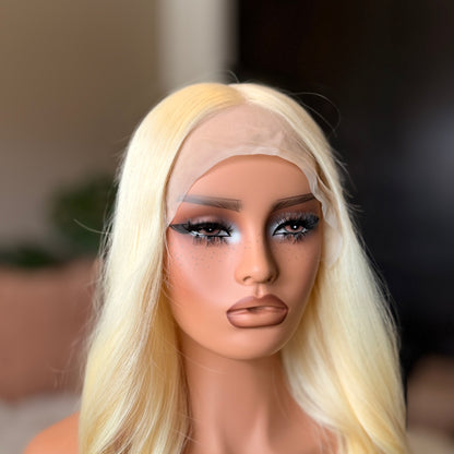 The Amanda (Platinum Blonde)