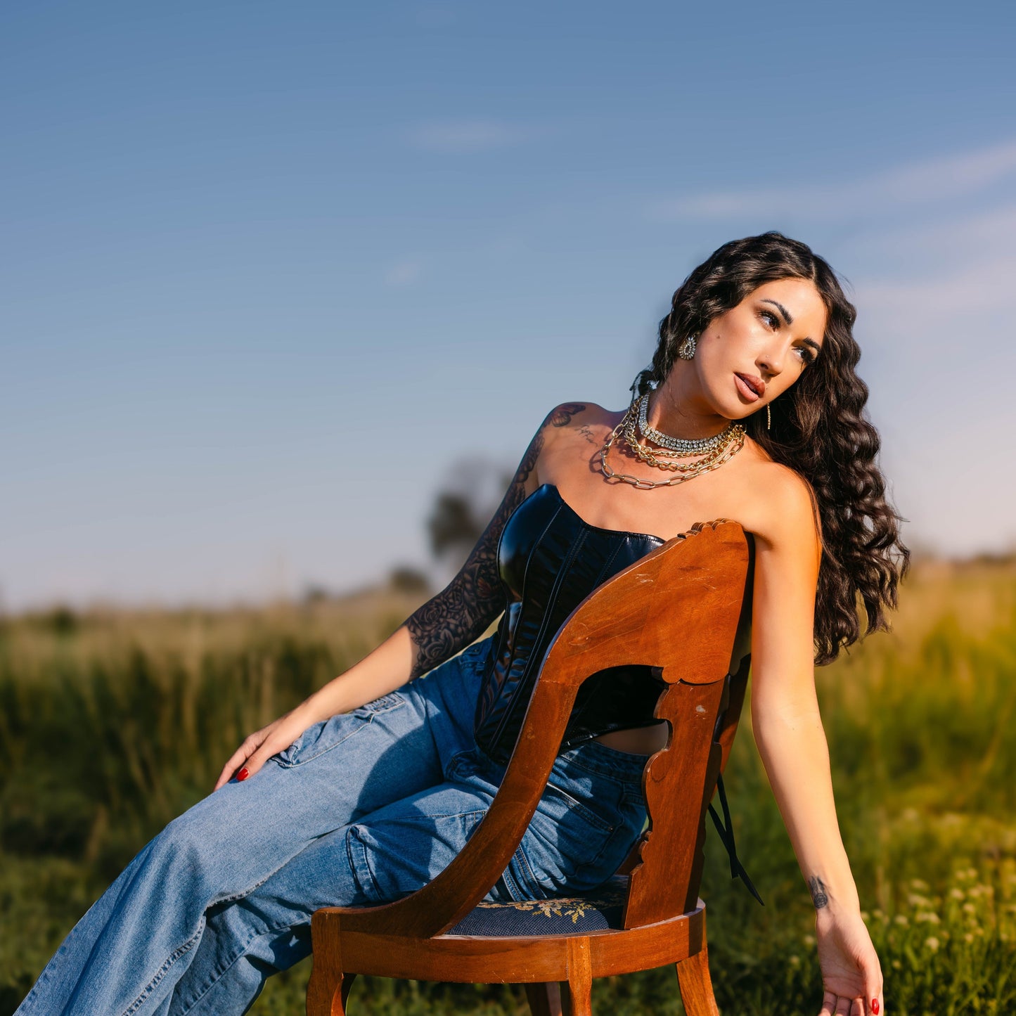 The Glamour Edit: Dark Curly Natural Brown w/ Face Framing Money Pieces